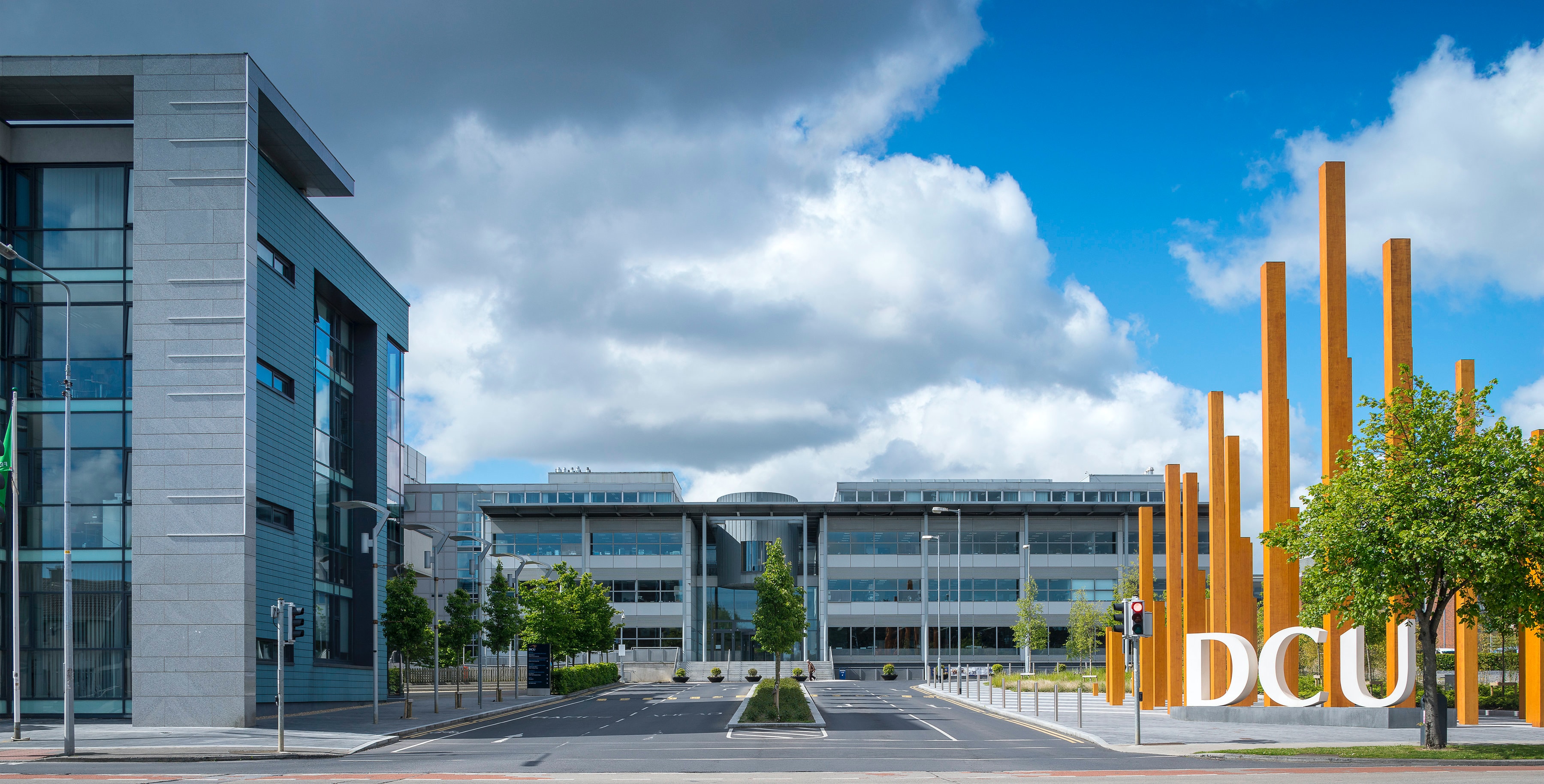 Dublin City University (Public)
