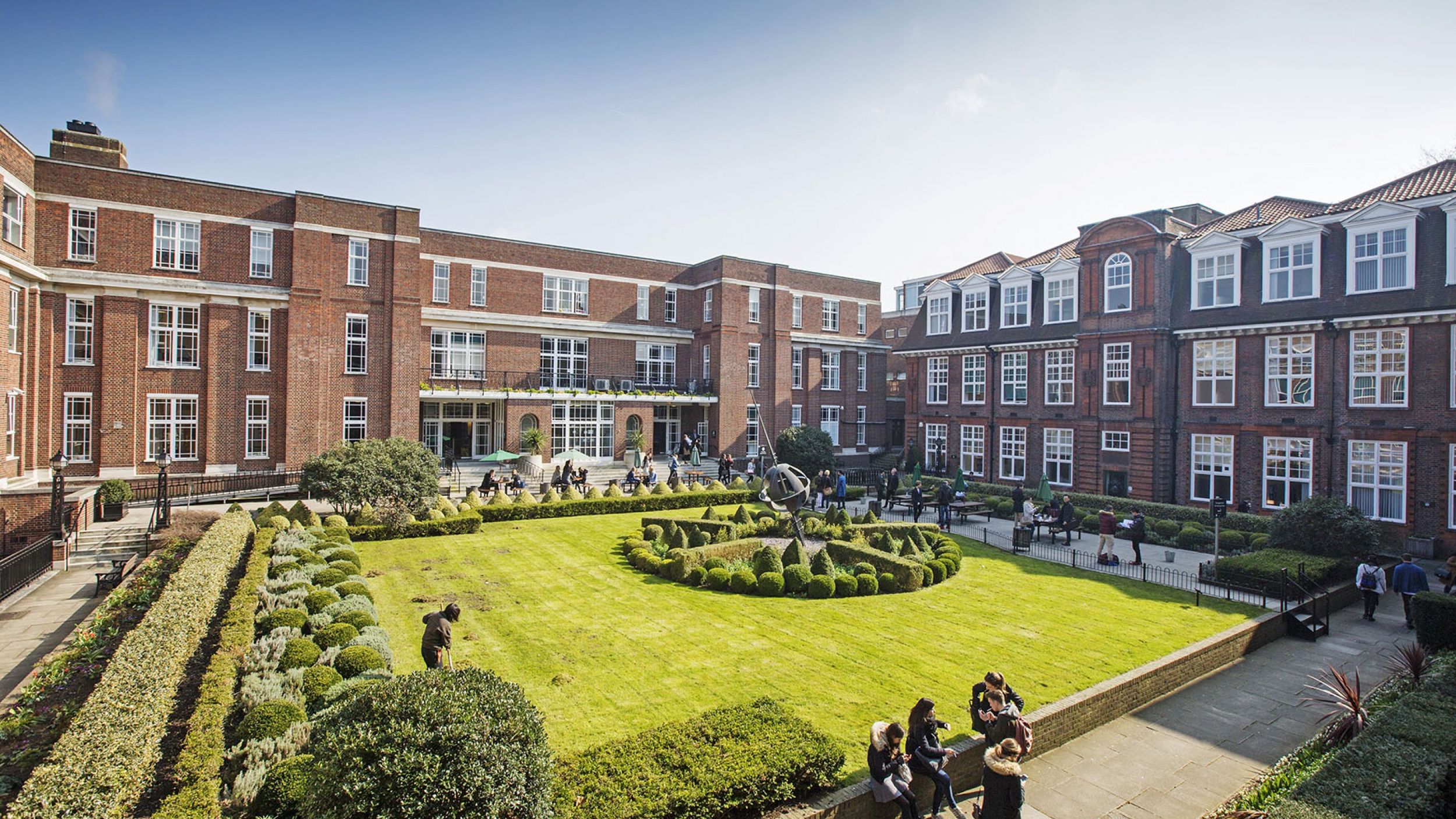 Regent's University London